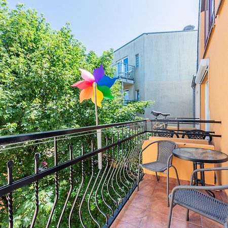 Apartament Z Balkonem Przy Latarni 150M Od Morza Kolberg Exterior foto