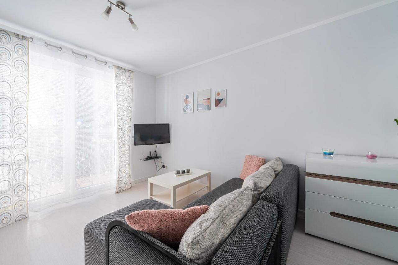 Apartament Z Balkonem Przy Latarni 150M Od Morza Kolberg Exterior foto