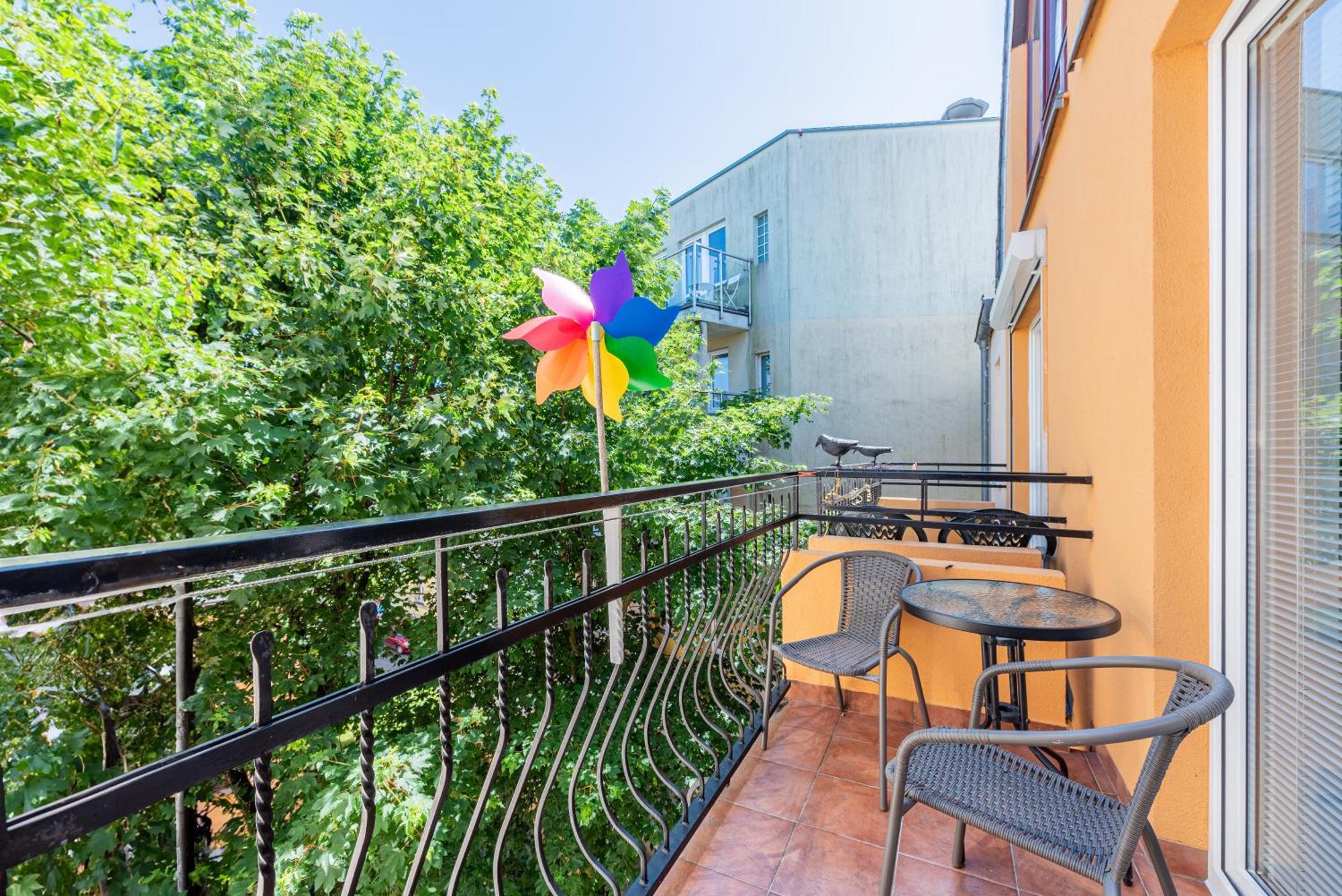 Apartament Z Balkonem Przy Latarni 150M Od Morza Kolberg Exterior foto