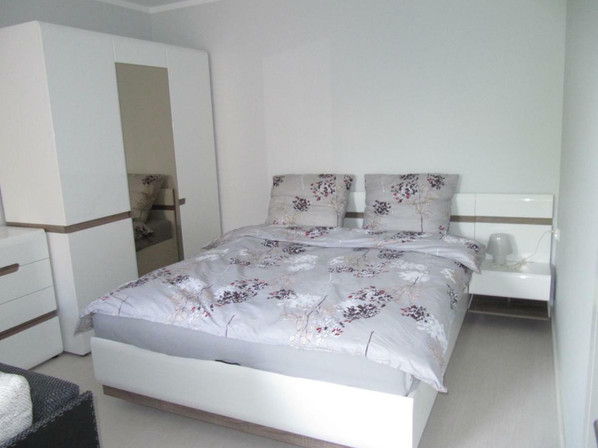 Apartament Z Balkonem Przy Latarni 150M Od Morza Kolberg Exterior foto
