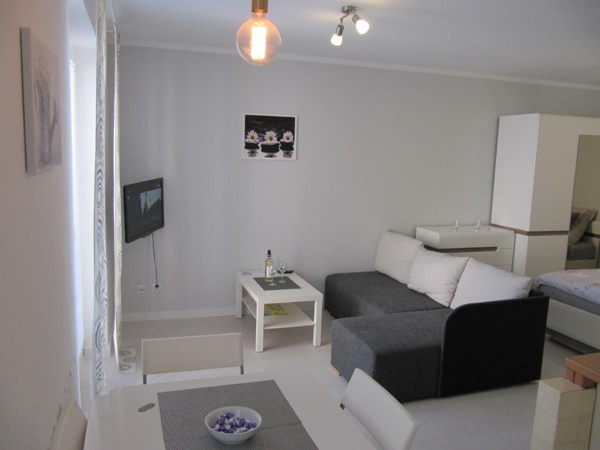 Apartament Z Balkonem Przy Latarni 150M Od Morza Kolberg Exterior foto